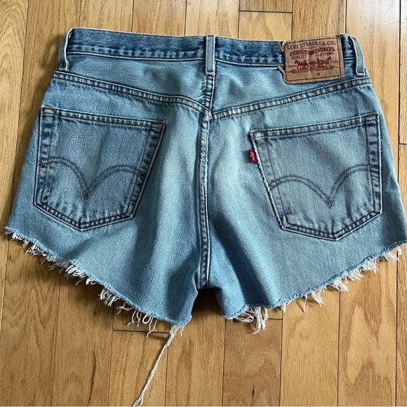 Levi’s 505 denim cutoff shorts size 10 - Picture 7 of 8
